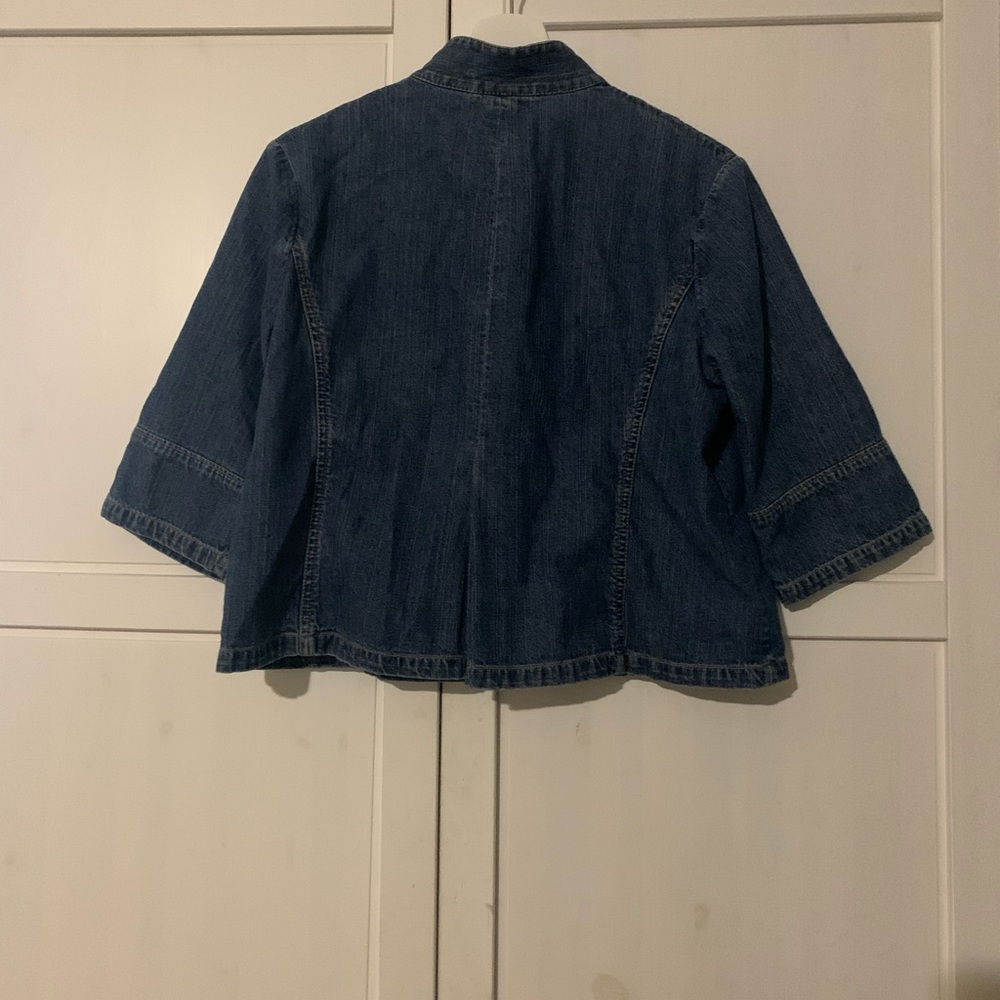 Relativity Short Denim Jacket Women’s Large - Picture 2 of 5